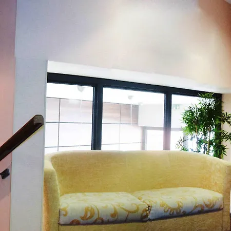 Апарт-готель Residhotel Centre