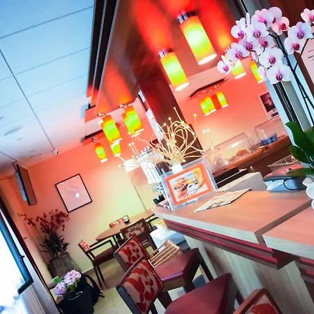 Апарт-готель Residhotel Centre 3*
