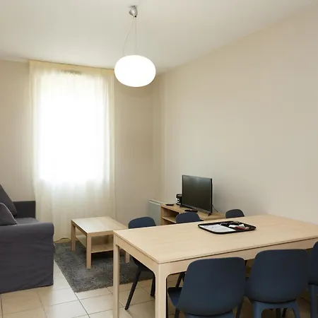 Residhotel Centre 3* Тулуза